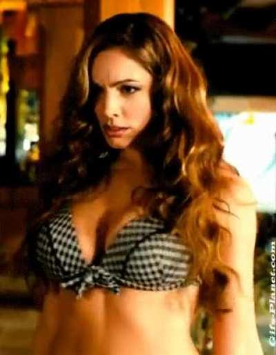 Kelly Brook