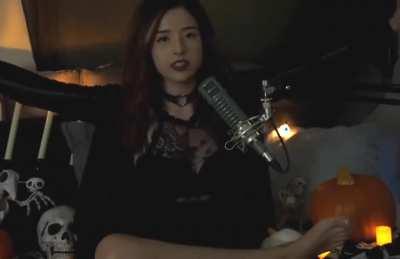 Pokimane Halloween lace