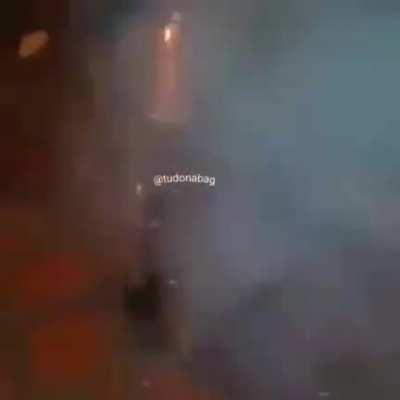 O primeiro foguete no cu agente nunca esquece aiaiai, lembro do meu primeiro até hoje