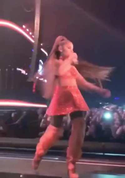 “I’m walk’n here”