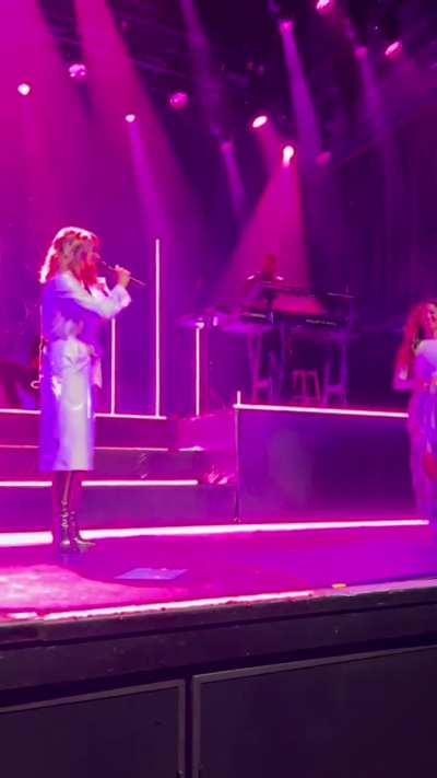 Here is a longer video of JoJo performing at the nyc tori concert 10/16/24  