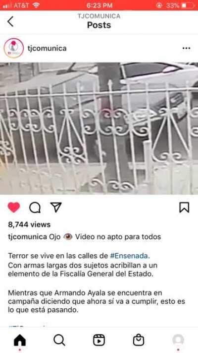 Sicarios kill a FGE agent in Ensenada, Baja California.