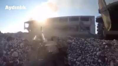 Elite ISIS fighters unsuccessfully attack Turkish control building in Syria (date unknown )