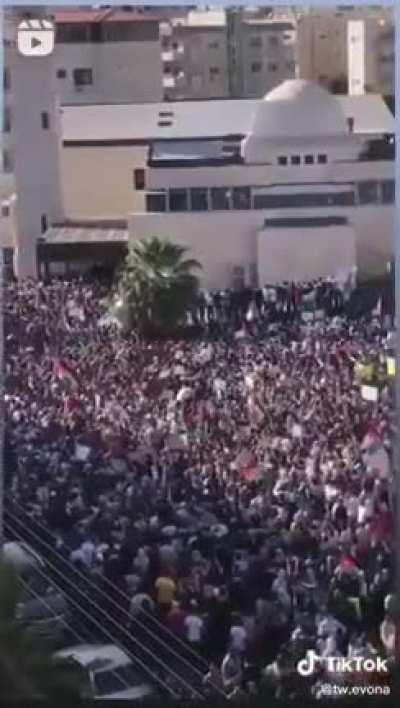 Protest in Jordan near the Israeli embassy
