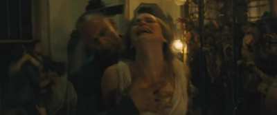 Jennifer lawrence, groped