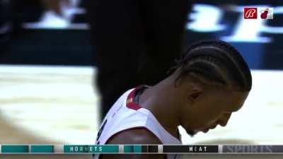 [Highlight] Thomas Bryant blocks Lamelo Ball then throws a touchdown pass to Josh Richardson for the slam