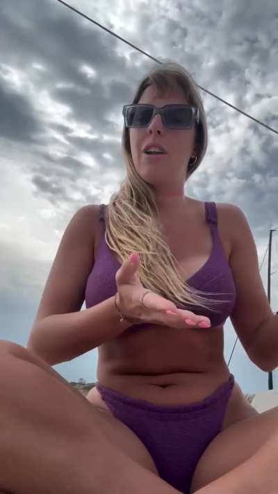 Nati Jota hablando de... algo