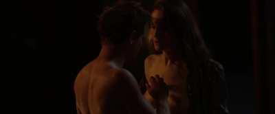 The Stunning Michelle Dockery Finally Shows Her Boobs On Screen