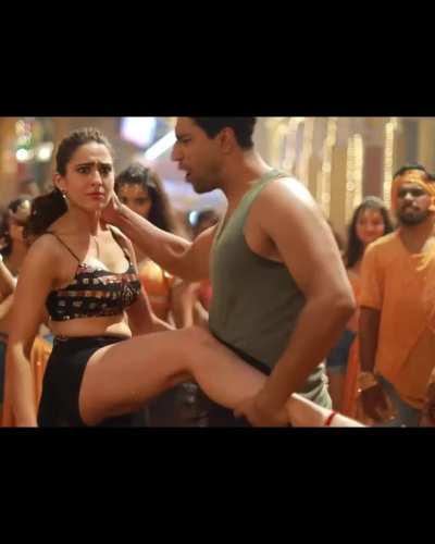 Sara Ali Khan thighs!