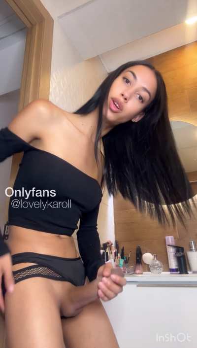 Bet you can’t stop staring at my body