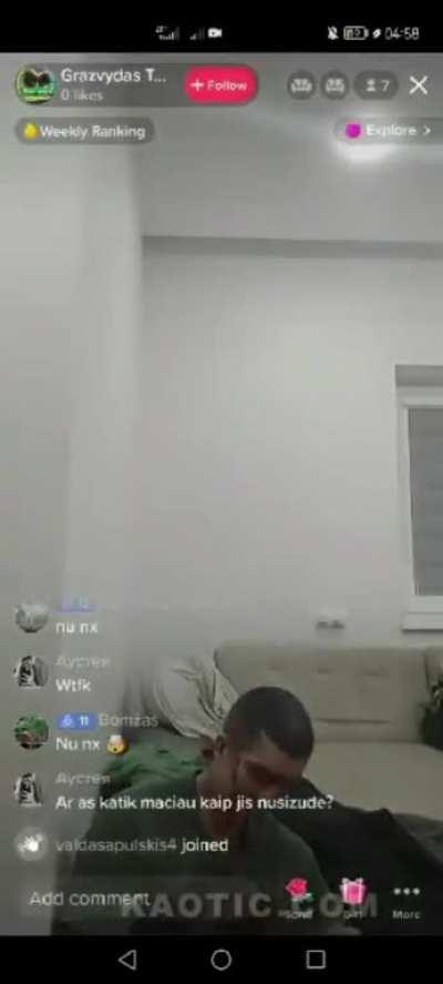 Man stabs himself to death whilst on live