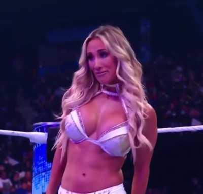 Mella busty af