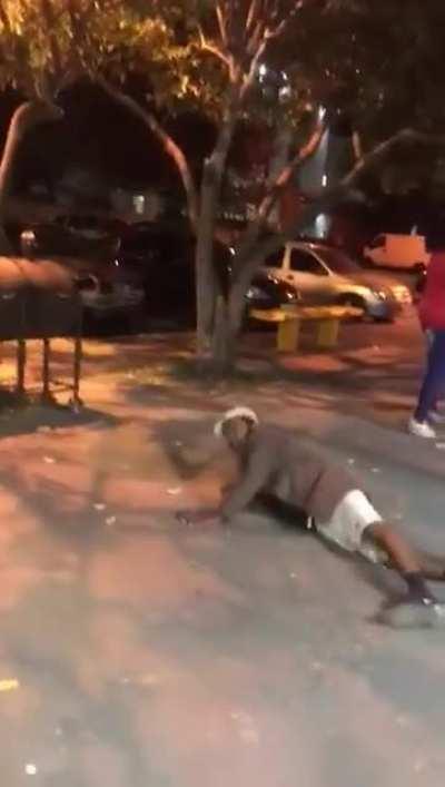 Cê não tá armado não? Que viagem da porra kkkkkkkk