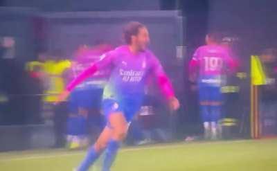 Okafor scores, Adli and Florenzi run to Maignan and hug him ❤️