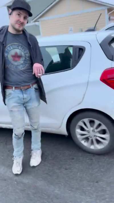 Canadian trump supporter, Conservative harassing randoms walking by