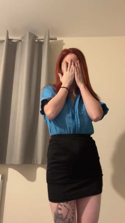 would you accept nudes from a 31yo bored nurse, just say yes or no. Only the first 100