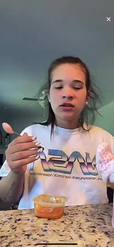 Early morning nip slip😍 “TheKing is back”