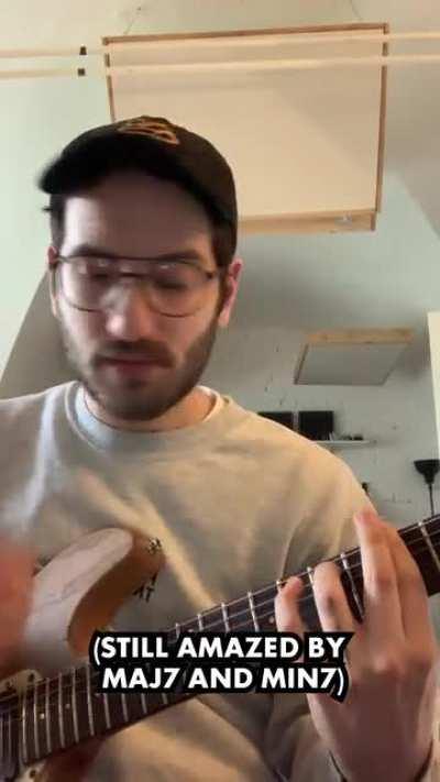 Appreciation Crosspost: Der Sänger der Rockband Leoniden aus Kiel ist mit einem Post in /funny auf der Frontpage