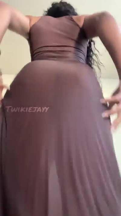 Can I do this on your face instead?🥴