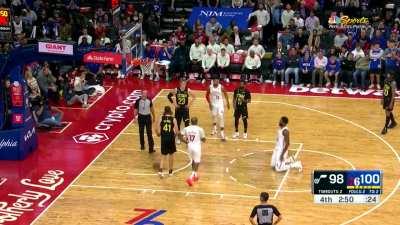 [Highlight] Embiid falls to his knees after the free throw