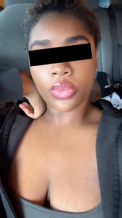 Chilling in my car with my DSLs