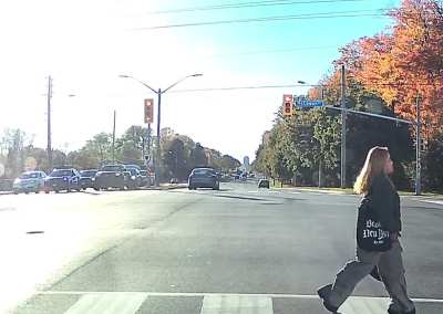 Turn arrow goes yellow then green?