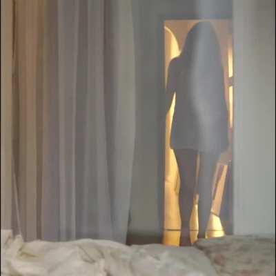 Ana in Por un puñado de besos