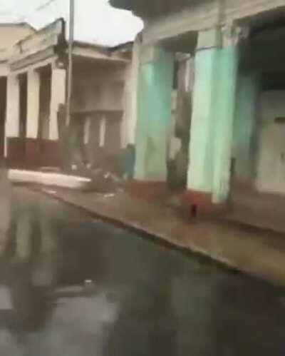 A column fails and a concrete balcony collapses, Cienfuegos, Cuba - 5/23/2020