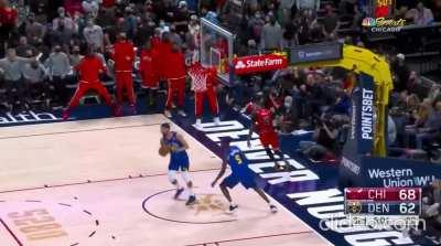 [Highlight] Caruso locks up Barton, gets the steal and draws the foul