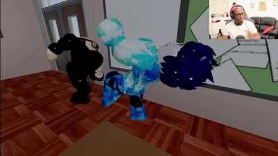 degi finaluy giving his opinion on roblox