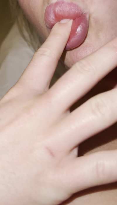 Good girls love tasting their grooly girlcummies when they’re ovulating…