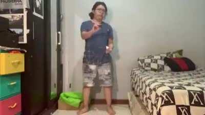 Kinda creative rickroll