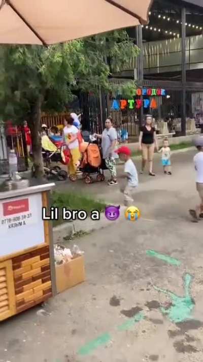 esses sorveteiros turcos tem q morrer