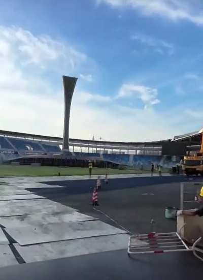 They are COOKING with stage design