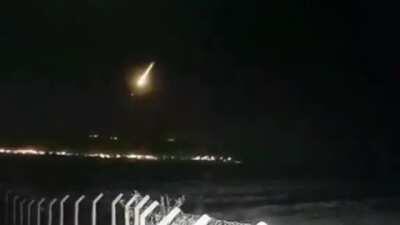 Bilmeyenler için söyleyeyim Karadeniz bölgesine Meteor düştüğü tahmin ediliyor