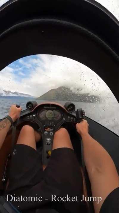 Speed boat or Submarine?