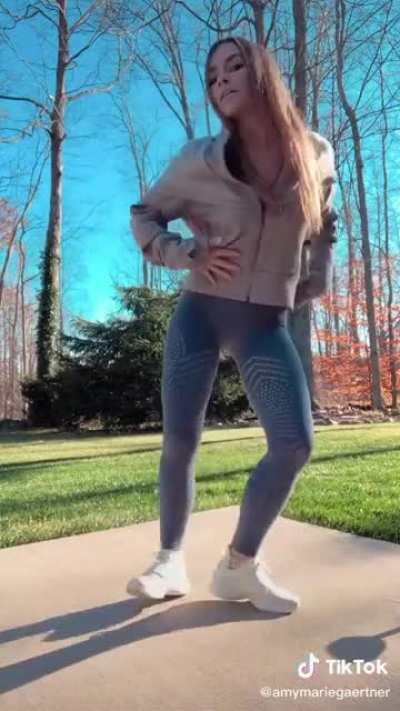 Monday Freestyle shuffle