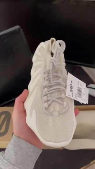 Yeezy 450 Cloud White