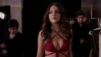 Elizabeth Gillies