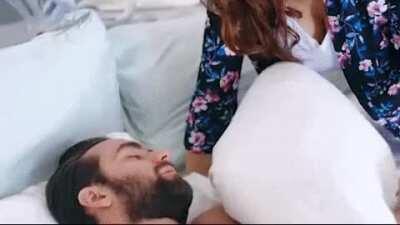 SYREN DE MER – BALANCED BONER BREAKFAST