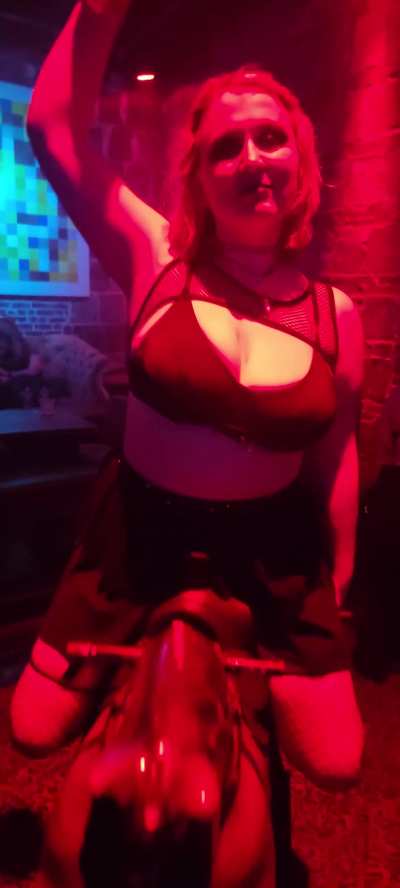 How many men do you think asked for my contact info after doing this at the goth club?