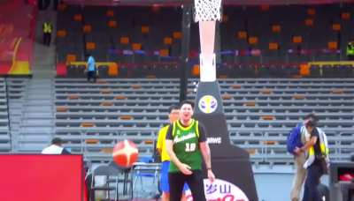 Cute girl skunks guy in basketball 🔥🏀