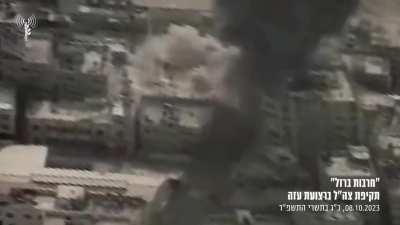 IDF struck a Hamas tunnel built underneath a high-rise tower in the northern Gaza Strip, 8 Oct 2023
