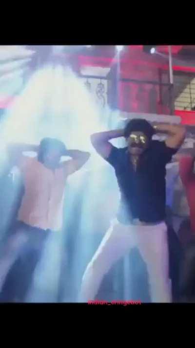 Our waifus should learn the secrets of Ara Ara.