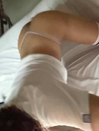 I enjoy wearing thongs more n more