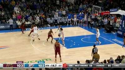 [Highlight] Darius Garland finds Lauri Markkanen for the clutch three to Finnish the game! Garland has 18 assists!