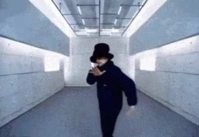 How the skin stealer approaches people to steal their skin