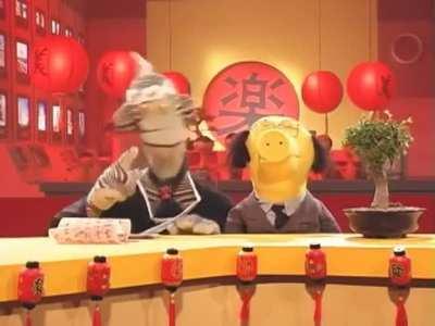 Calcetín con rombos man vs Monstruo Kaibutsu