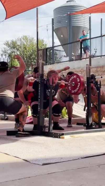 Saw someone post their squat and as it is my favorite lift here is my lifetime PR in comp of 247.5! I compete again soon as well 👊🏻 stay awesome y’all