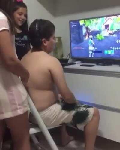 Garotada do chat quando woods abre live